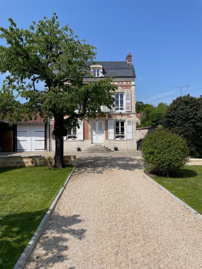 La Maison Du Pere Pilon Avec Petit Dejeuner Auvers-sur-Oise Luaran gambar